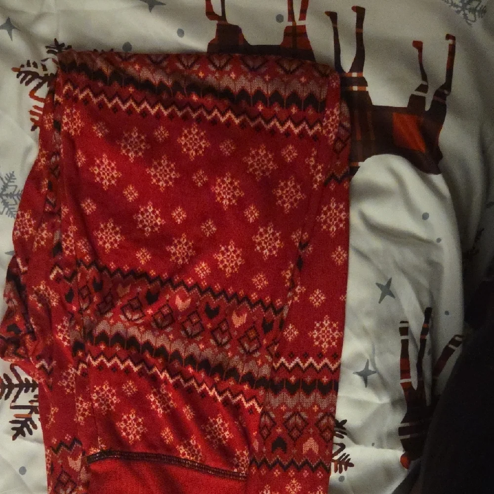 Women's Red Patterned PJs - Picture 2 of 5